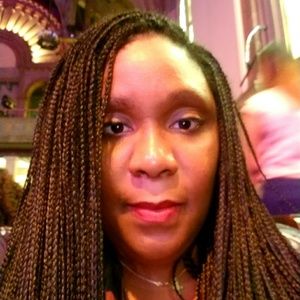 Meet your Posher, Sonia